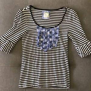 Striped tee with bubble sleeves!